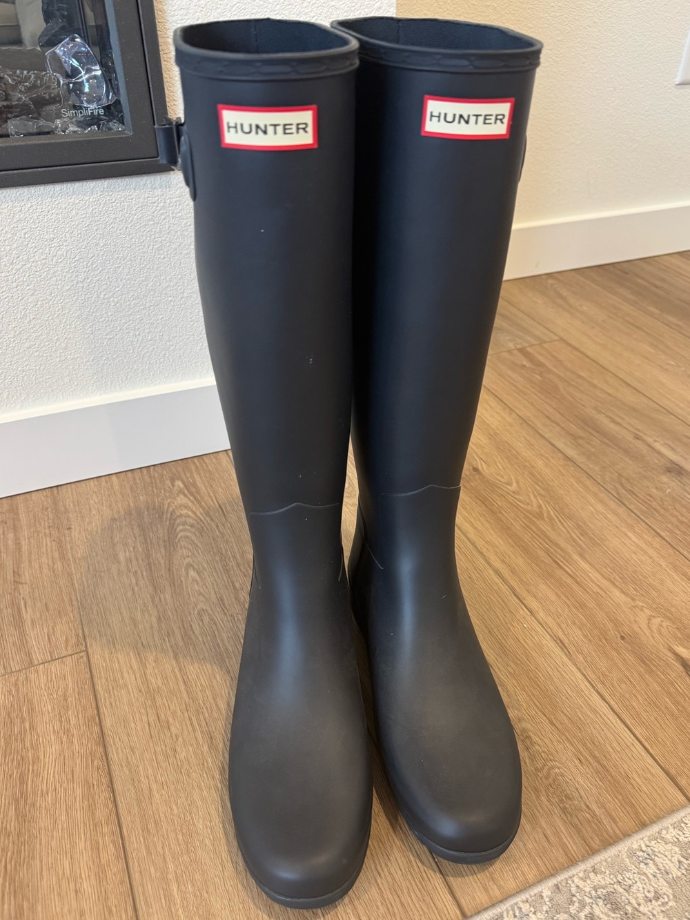 HUNTER Women’s Refined Wellington Boots Navy – New size 9